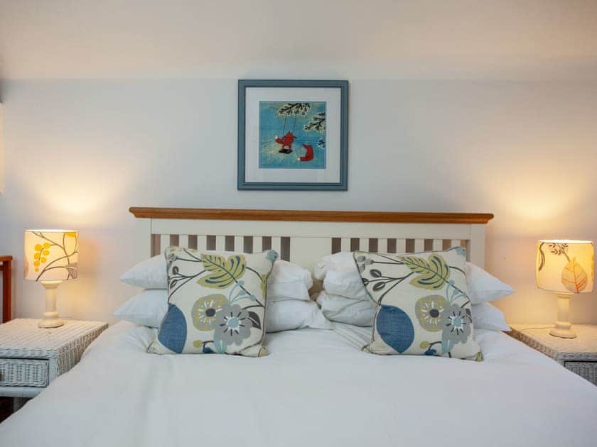 Double bedroom | Clock Tower Cottage - Tuckenhay Mill, Bow Creek, between Dartmouth and Totnes