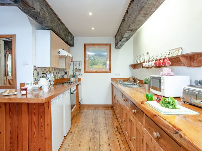 Kitchen | Vat House - Tuckenhay Mill, Bow Creek, between Dartmouth and Totnes
