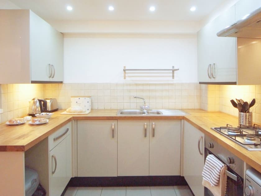 Kitchen | Dandelion Cottage - Blagdon House Country Cottages, Blagdon, near Paignton