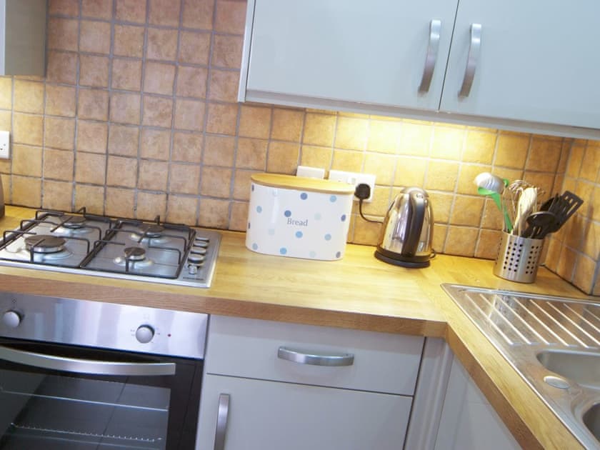 Kitchen | Oak Cottage - Blagdon House Country Cottages, Blagdon, near Paignton