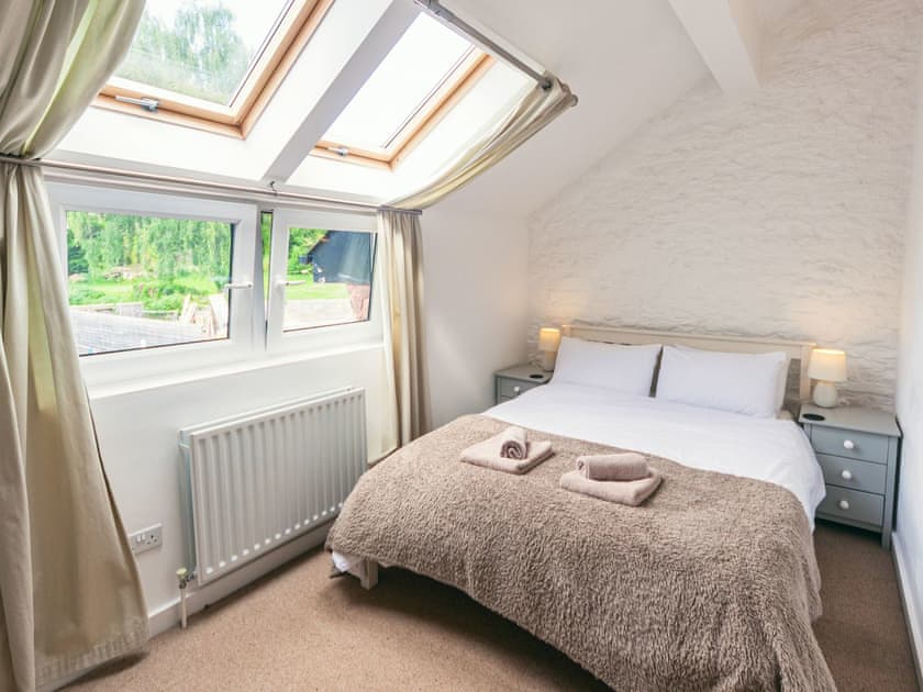 Double bedroom | Oak Cottage - Blagdon House Country Cottages, Blagdon, near Paignton