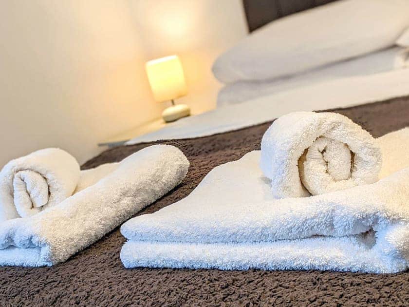Double bedroom | Cherry Cottage - Blagdon House Country Cottages, Blagdon, near Paignton