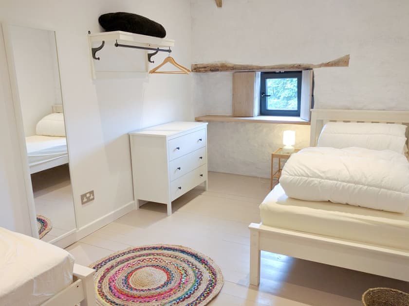 Twin bedroom | Cherry Cottage - Blagdon House Country Cottages, Blagdon, near Paignton