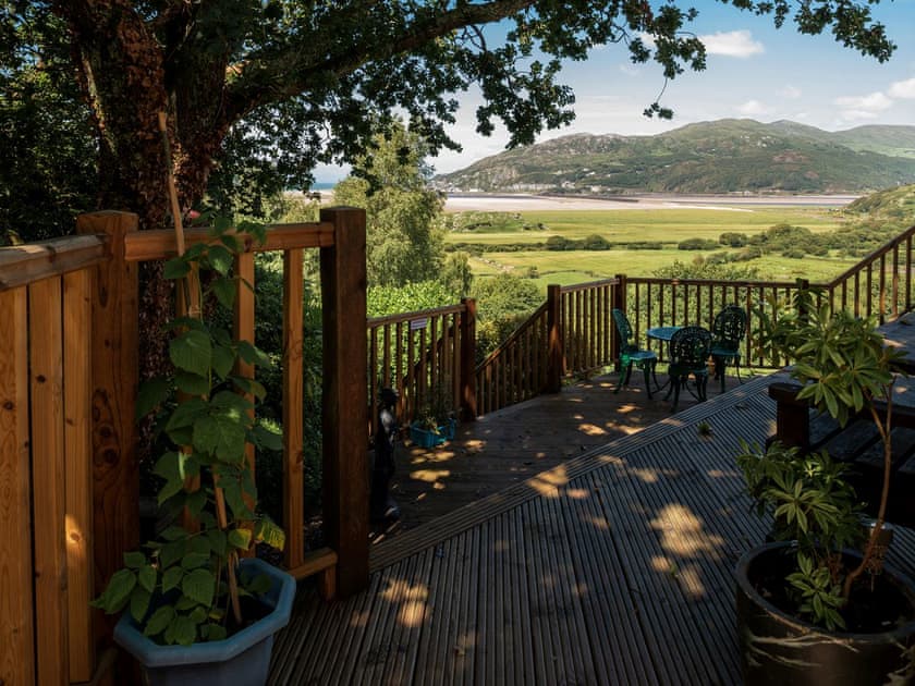 Sitting-out-area | Treetops, Arthog, near Dolgellau