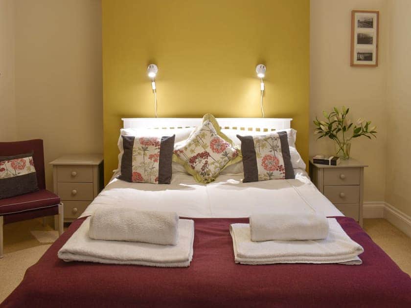 Double bedroom | Captains Row - The Garden Apartment - Captain’s Row, Whitby