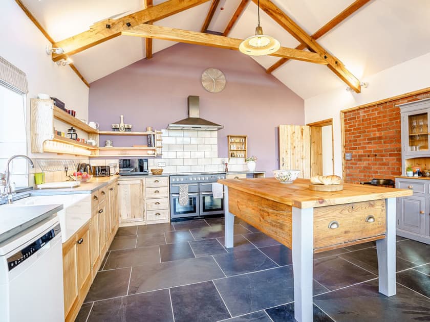 Kitchen | Glowty Newydd - Y Tai Fferm, Llandissilio, near Narberth