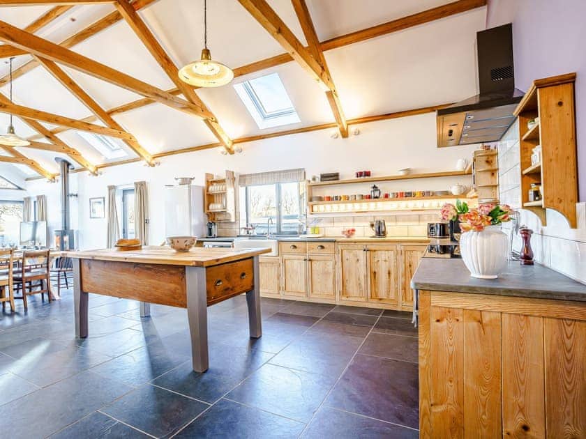 Kitchen | Glowty Newydd - Y Tai Fferm, Llandissilio, near Narberth