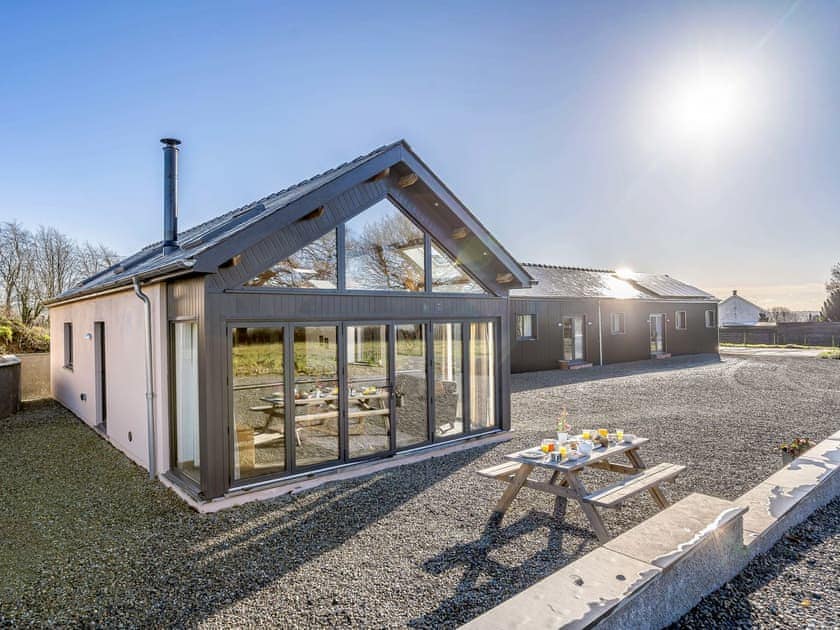 Outdoor area | Glowty Newydd - Y Tai Fferm, Llandissilio, near Narberth