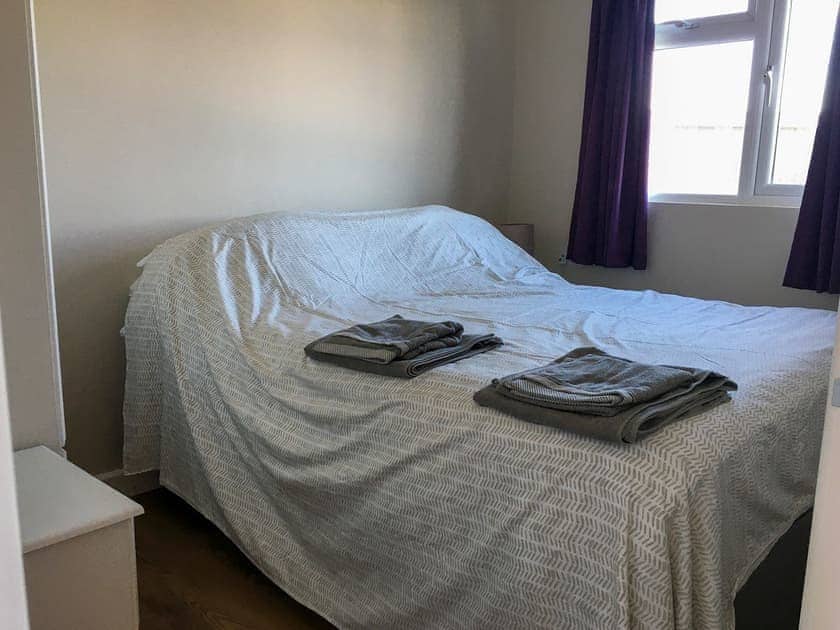 Double bedroom | 306 Norton Park, Norton Park
