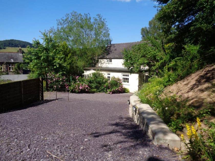 Parking | Tintern Abbey Cottage, Tintern