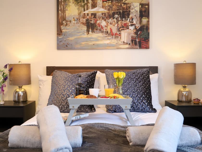 Double bedroom | Colby House, Leicester