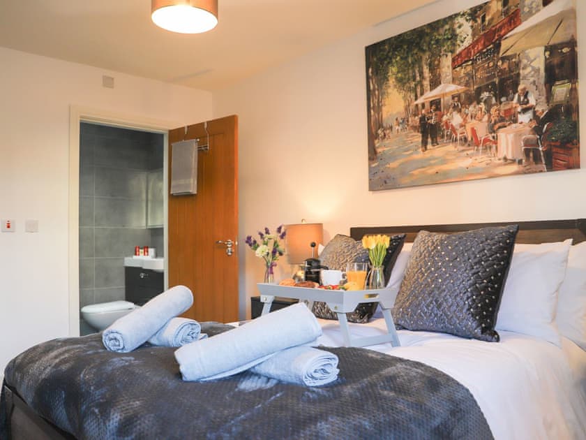 Double bedroom | Colby House, Leicester