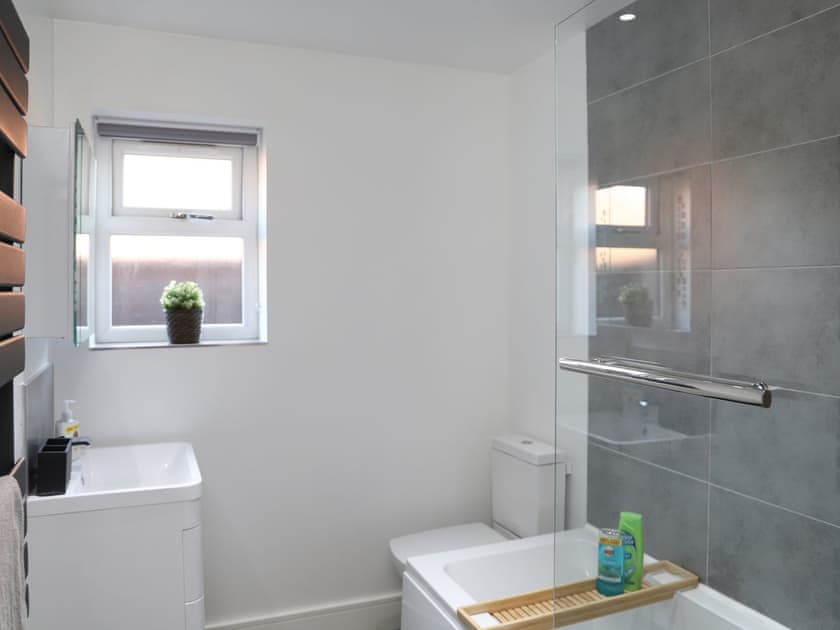 Bathroom | Colby House, Leicester
