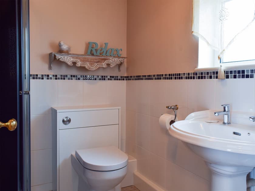 Shower room | Parsnip Place - Broccoli Bottom, Manton, near Oakham