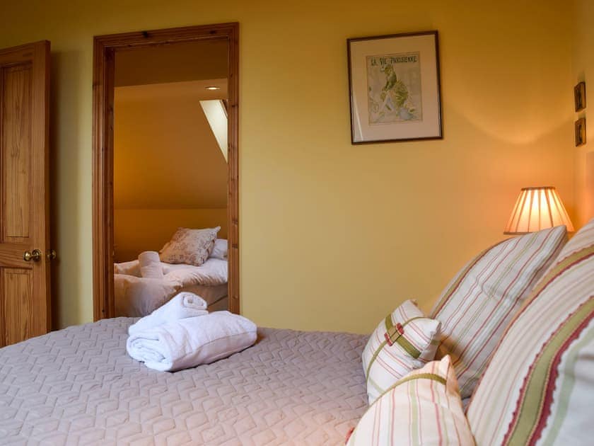 Double bedroom | Fennel Folly - Broccoli Bottom, Manton, near Oakham