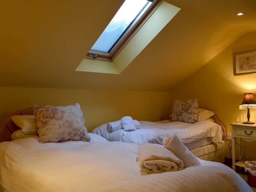 Twin bedroom | Fennel Folly - Broccoli Bottom, Manton, near Oakham
