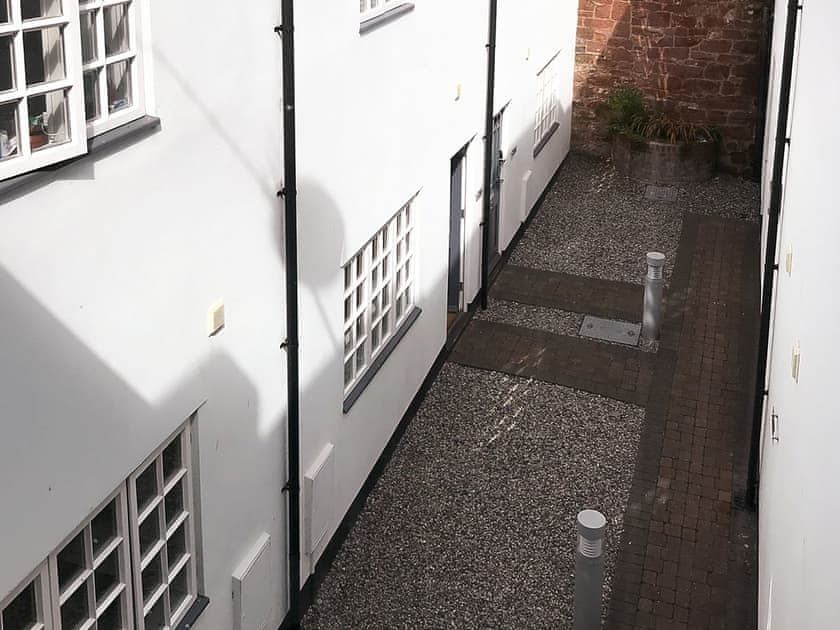 Courtyard | West Street Mews Apartments, Exeter