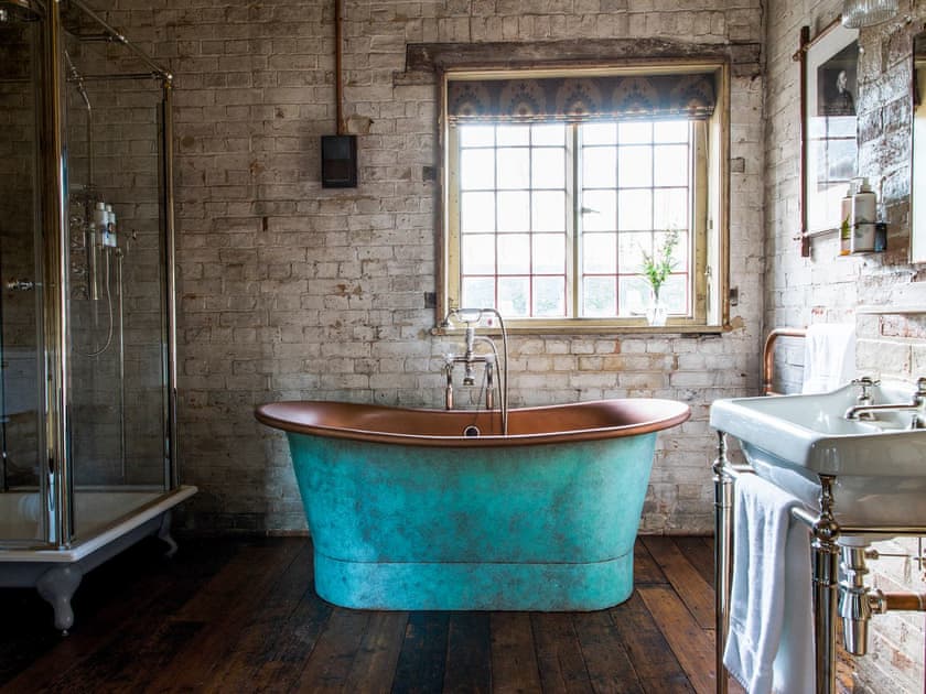 Bathroom | The Tack Room - St Giles House, Wimborne St Giles