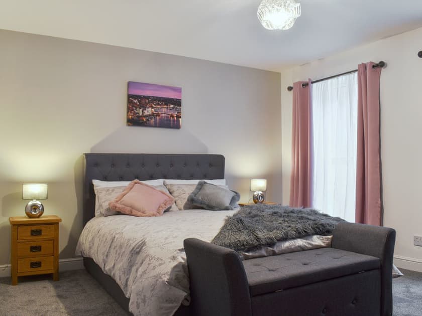 Double bedroom | The Arches - Rose Apartments, Whitby