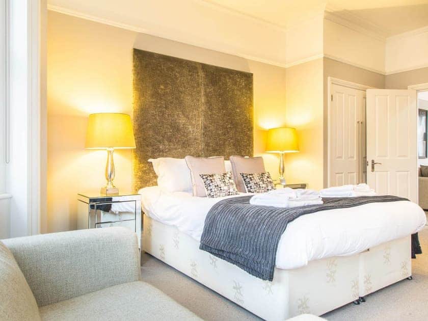 Double bedroom | Apartment 3 - Alum Chine, Westbourne, near Bournemouth