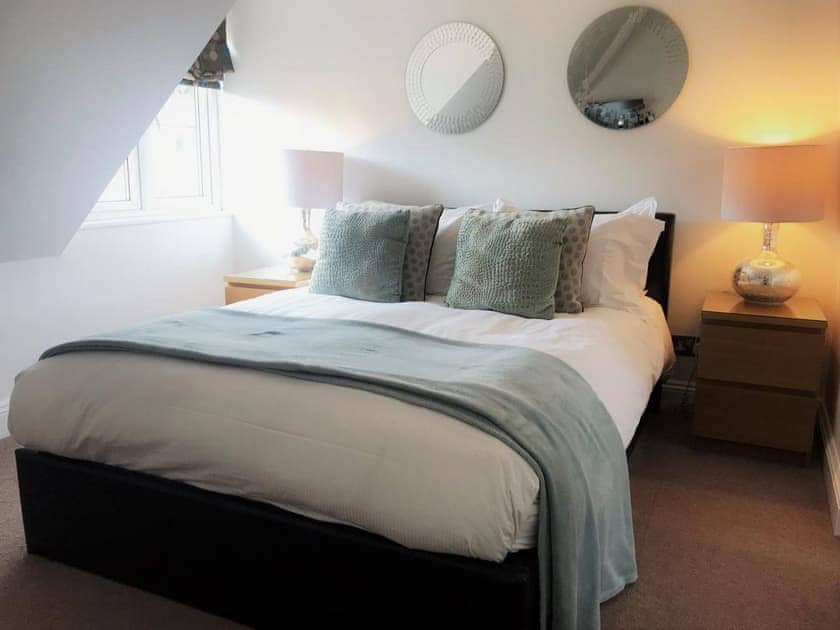 Double bedroom | Apartment 5 - Alum Chine, Westbourne, near Bournemouth