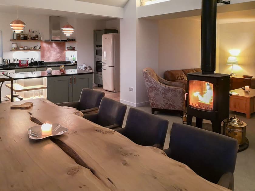 Living room/dining room | Rhinabaich, Ballater
