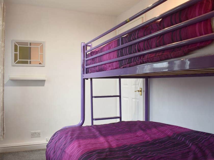 Bunk bedroom | The Garth, Whitby