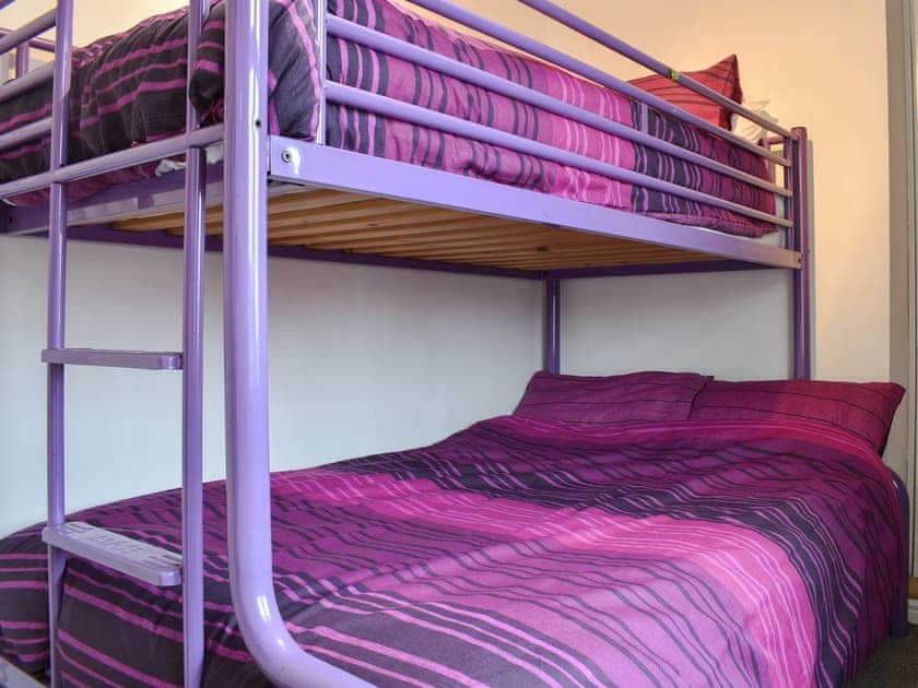 Bunk bedroom | The Garth, Whitby