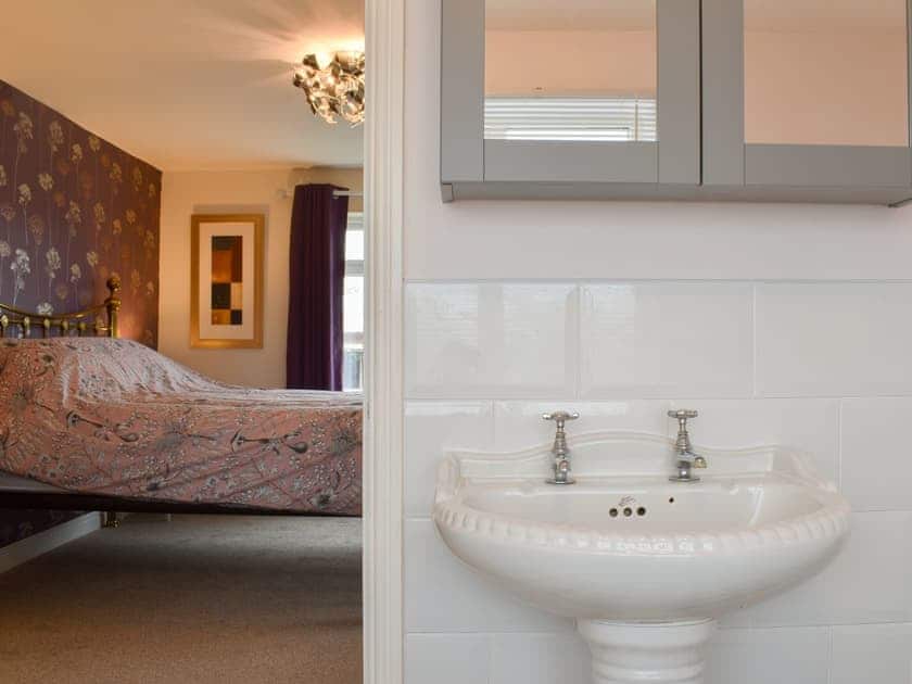 Bathroom | The Garth, Whitby