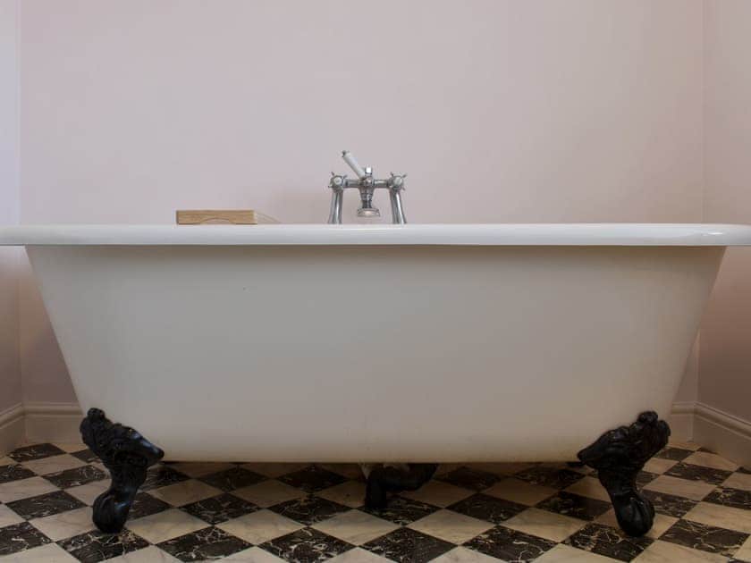 Bathroom | The Garth, Whitby
