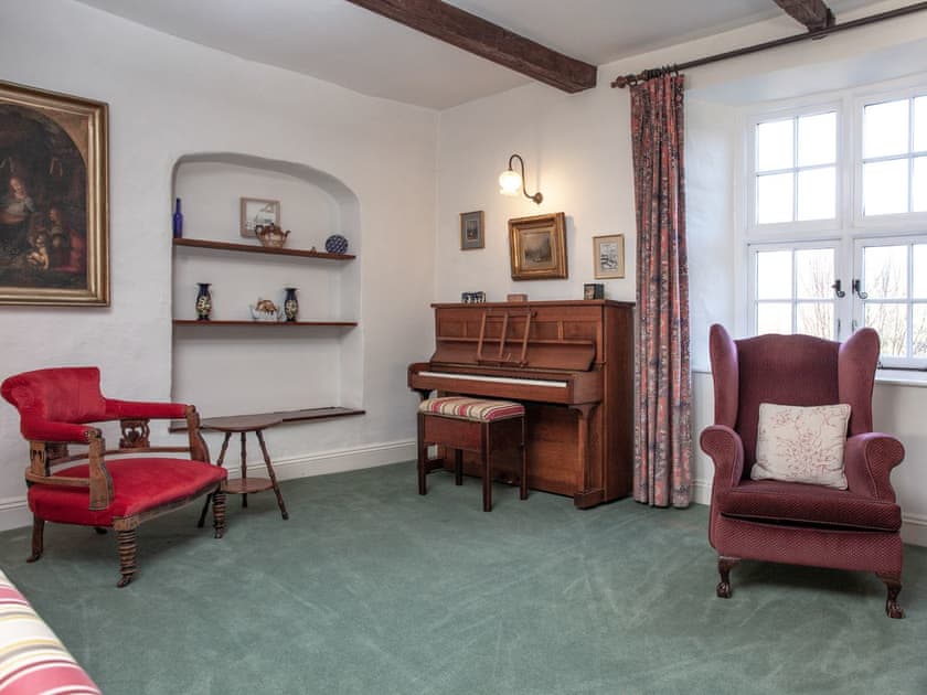 Living room | Tuckenhay Mill House - Tuckenhay Mill, Bow Creek, between Dartmouth and Totnes