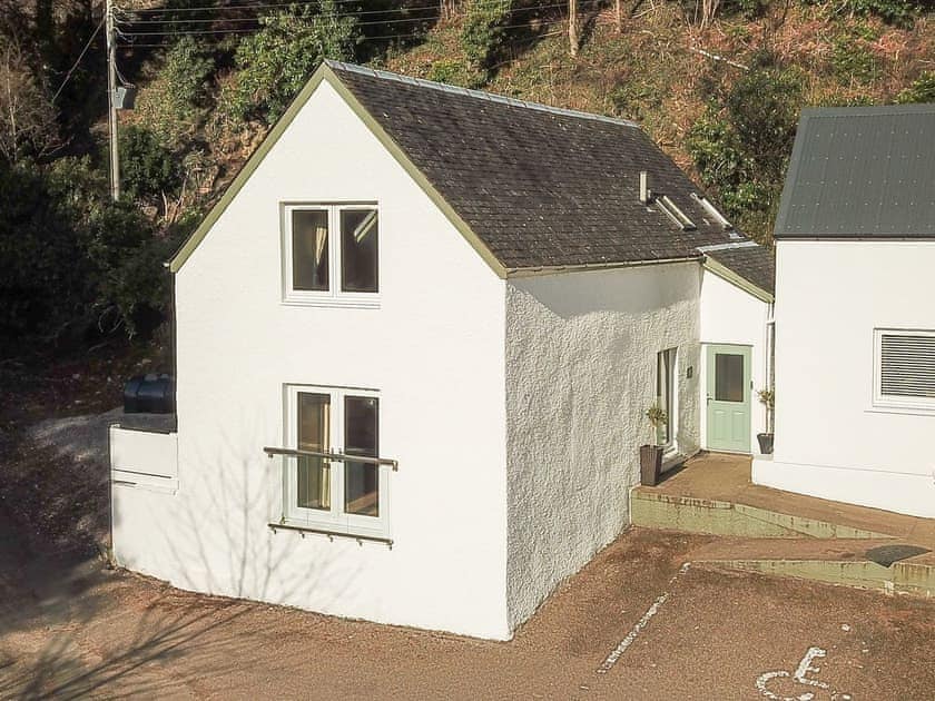 Lovely cottage annexe perched on the lochside | The Stables Cottage - Allt-Nan-Ros Apartments, Onich