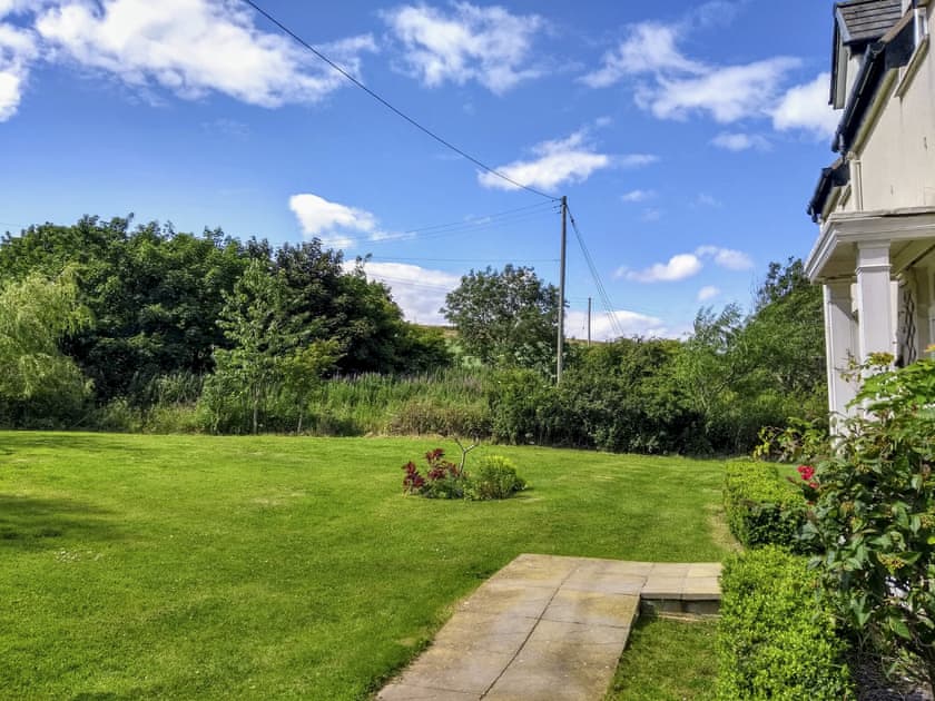 Garden | Stonebank House, Lamberton, near Berwick