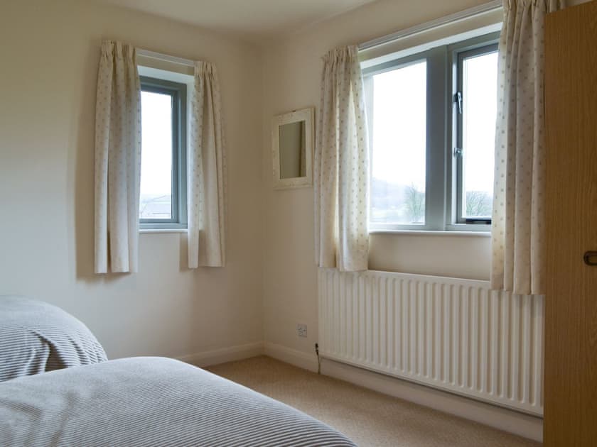 Twin bedroom | Ribblestones, Austwick, near Settle