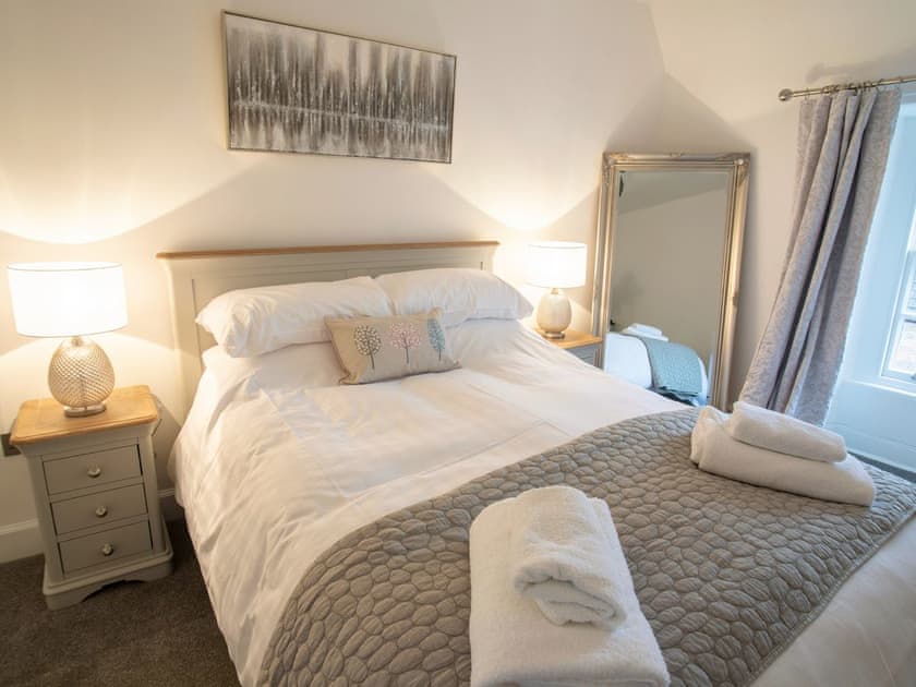 Double bedroom | Stableyard Apartment - Drumlanrig Castle, Thornhill, near Dumfries