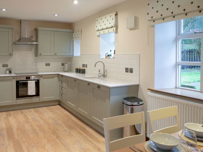 Kitchen/diner | Drumlanrig Mains Cottage - Drumlanrig Castle, Thornhill, near Dumfries