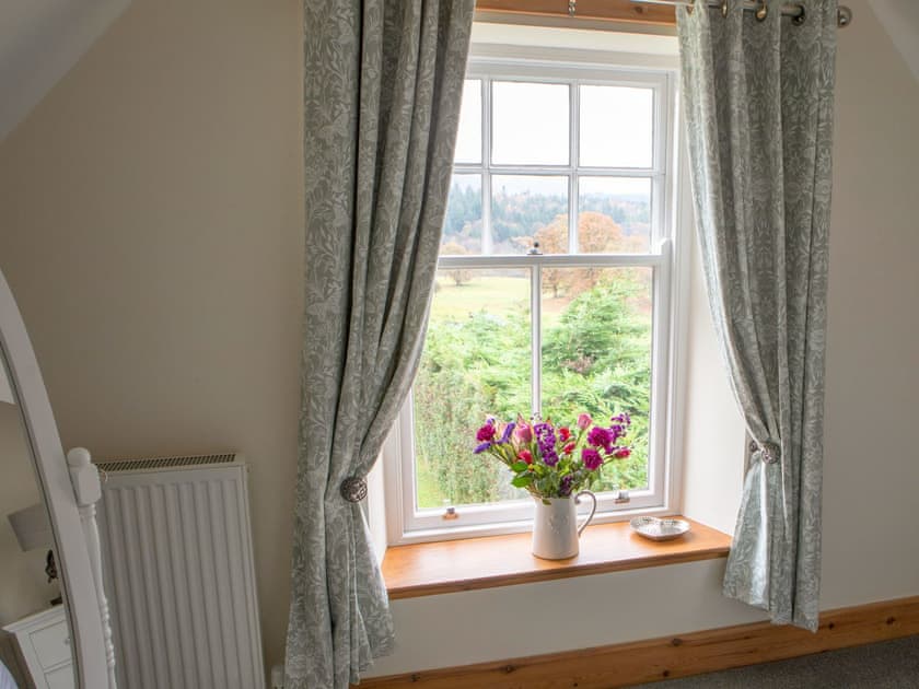 Double bedroom | Drumlanrig Mains Cottage - Drumlanrig Castle, Thornhill, near Dumfries