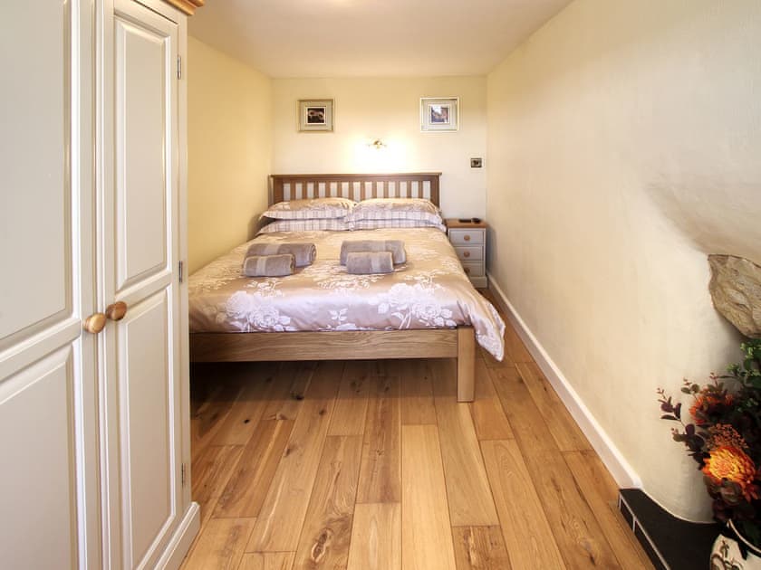 Double bedroom | Fferam Gorniog, Holyhead Mountain, near Trearddur Bay