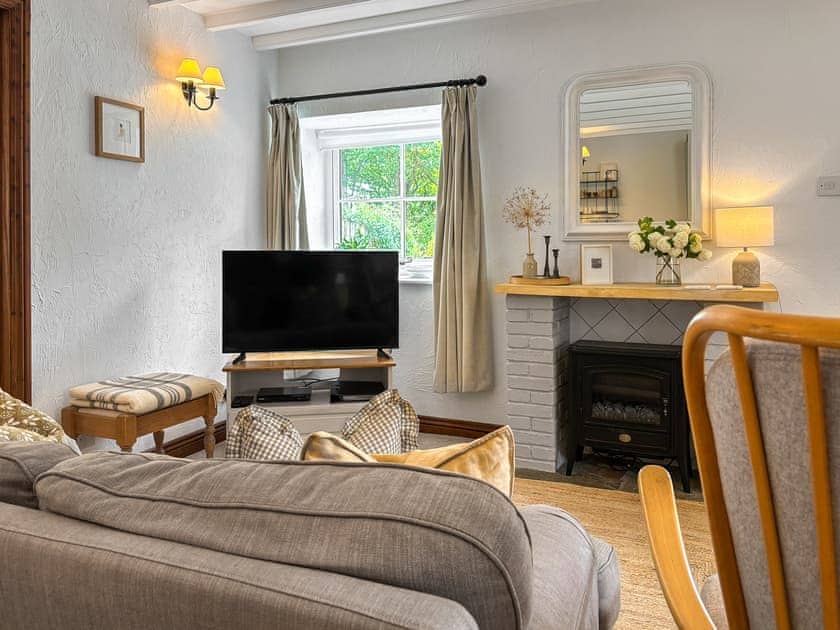 Living area | Wheatsheaf Cottage - Granary Farm Cottages, Sawdon, near Scarborough