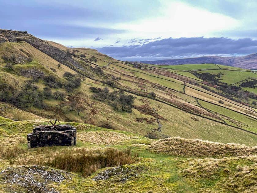 The public footpath running through the property will take you up to Chinley Churn and Big Stone and the remains of the old mine | Sycamore Cottage at Naze Farm, Willow Cottage at Naze Farm - Naze Farm, Chinley