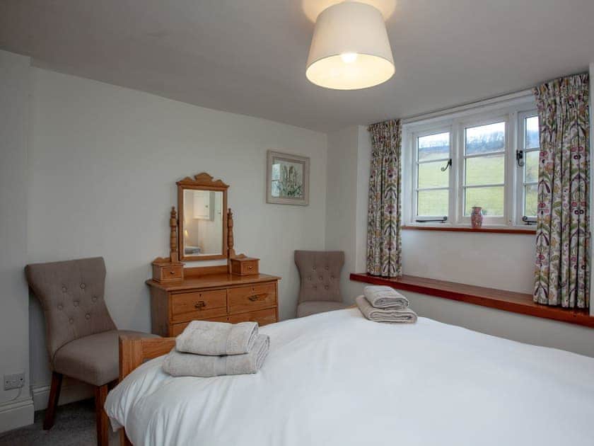 Double bedroom | 4 Castle Cottage - Tuckenhay Mill, Bow Creek, between Dartmouth and Totnes
