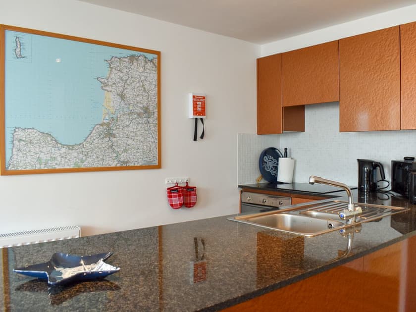 Kitchen | 27 Nautilus, Westward Ho!