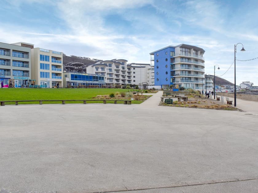 Surrounding area | 27 Nautilus, Westward Ho!