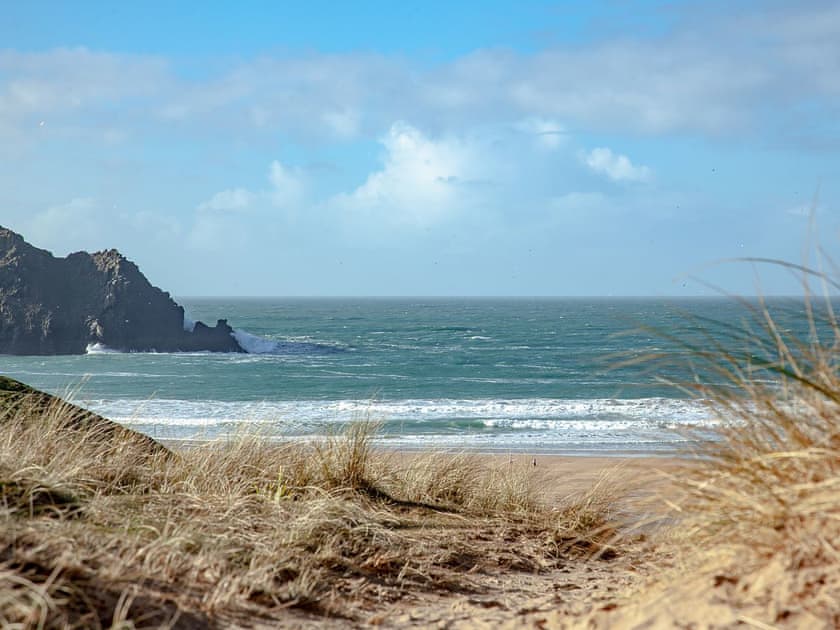 Surrounding area | Bowjy Cottage, Cubert, Newquay
