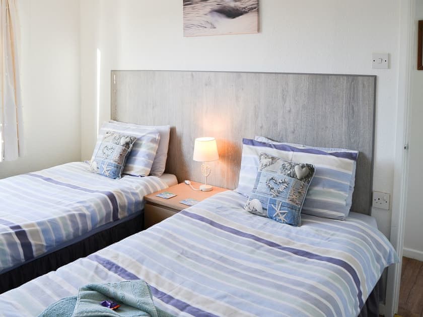 Twin bedroom | Cottage By The Sea, Bacton, near North Walsham
