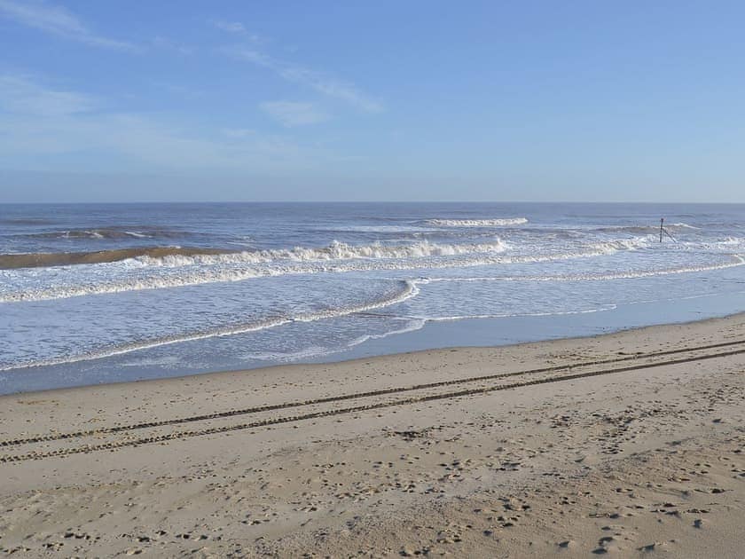 Surrounding area | Cottage By The Sea, Bacton, near North Walsham