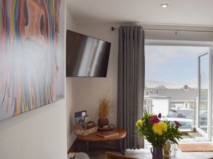 Open plan living space | Ravens Walk Apartment, West Cross