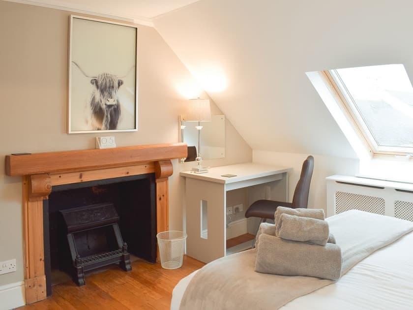 Double bedroom | Acorn Cottage - Kirklandholm Cottages, Kirklandholm, near Ayr