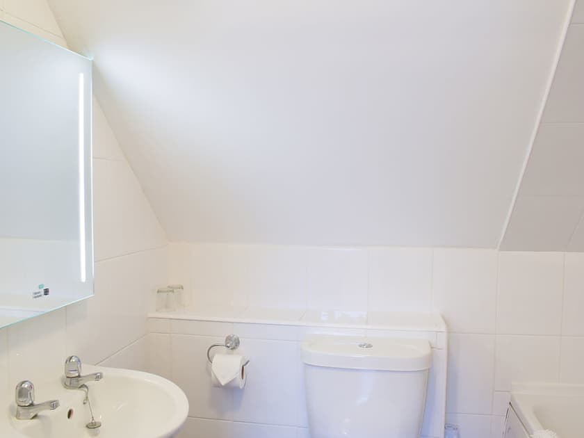 Bathroom | Acorn Cottage - Kirklandholm Cottages, Kirklandholm, near Ayr