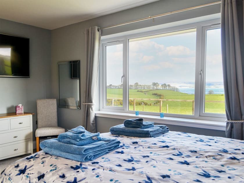 Double bedroom | Dinduff Lodge - Dinduff Lodge and Quarter Acre House, Low Dinduff, near Stranraer